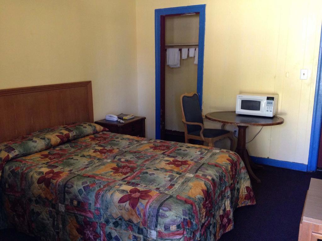 Florida Motel Gainesville Oda fotoğraf
